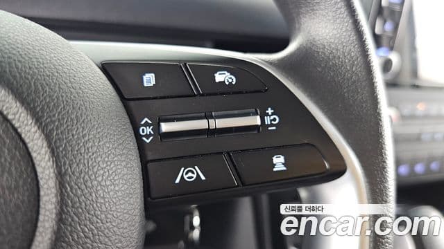 Hyundai Staria 2023 — Фото 17/20