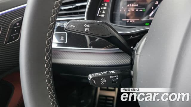 Audi SQ7 2026 — Şəkil 22/33