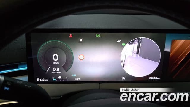 Genesis GV70 2025 — ფოტო 8/20