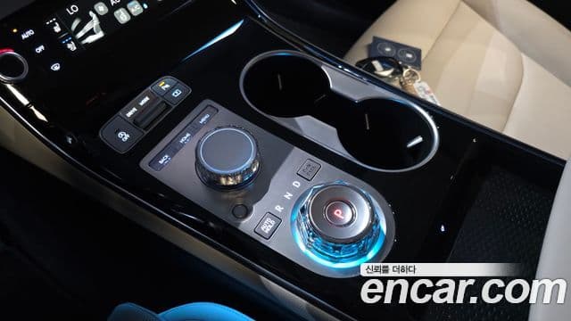 Genesis GV70 2025 — ფოტო 9/20