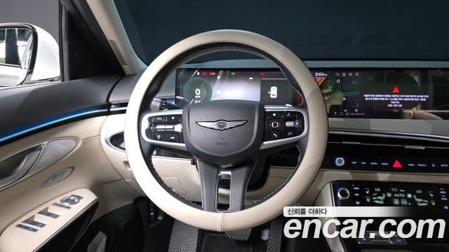 Genesis GV70 2025 — ფოტო 13/20