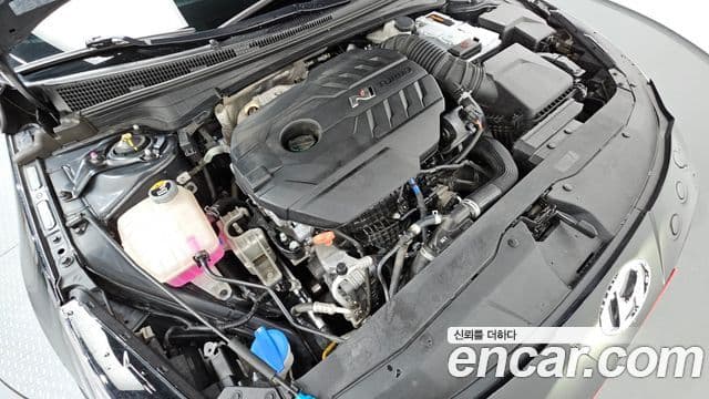 Hyundai The New Avante Hybrid 2022 — Photo 16/20