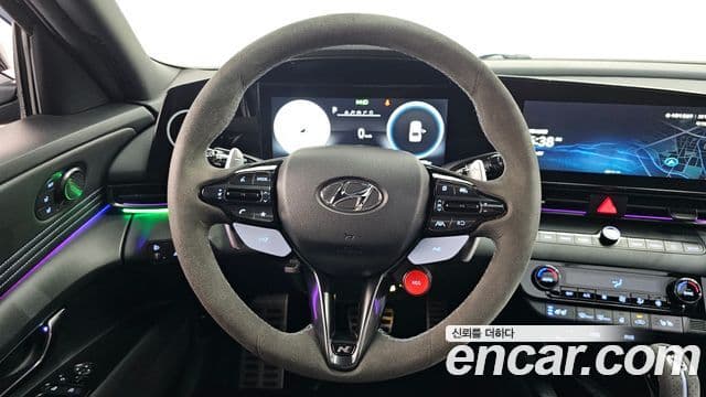 Hyundai The New Avante Hybrid 2022 — Photo 6/20