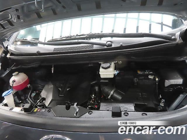 Hyundai Staria 2023 — фото 5 из 20