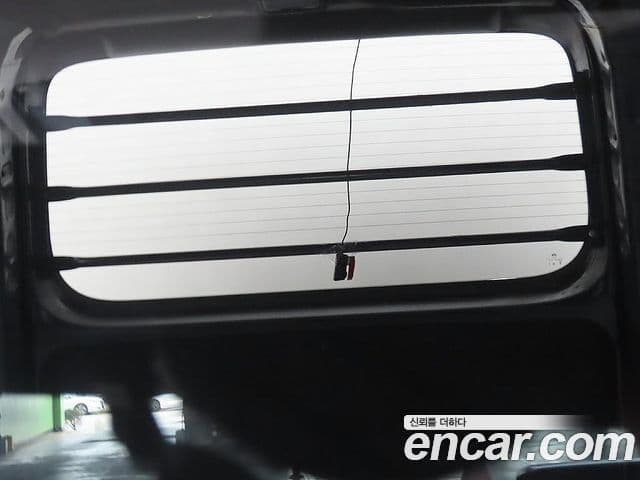 Hyundai Staria 2023 — фото 17 из 20