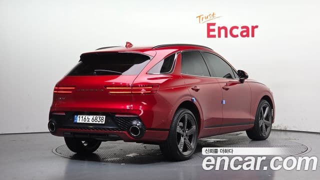 Genesis GV70 2021 — ფოტო 2/20