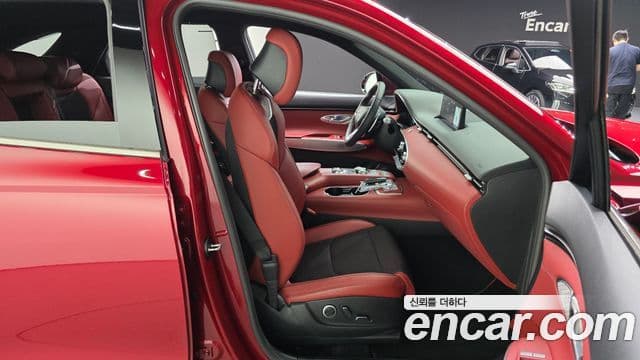 Genesis GV70 2021 — ფოტო 12/20