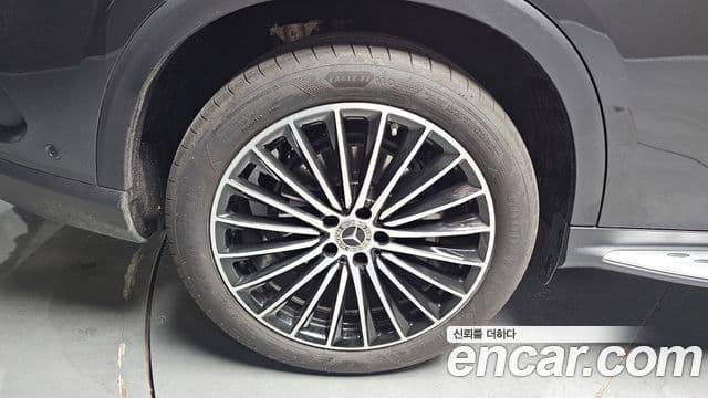 Mercedes-Benz GLC-Class 2024 — ფოტო 4/20