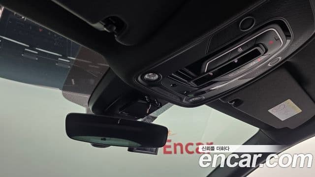 Audi Q7 2021 — Photo 3/34