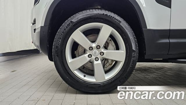 Land Rover Defender 2022 — ფოტო 5/20