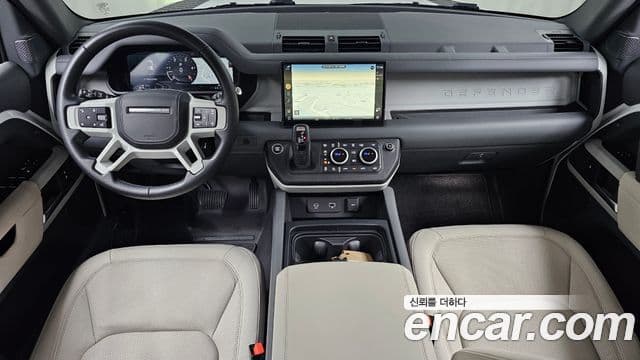 Land Rover Defender 2022 — ფოტო 7/20