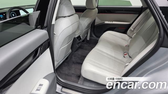 Hyundai Grandeur 2023 — Şəkil 11/20