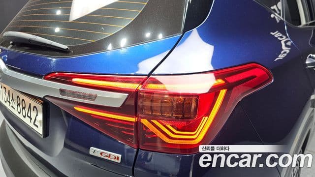 Kia Seltos 2019 — Şəkil 27/30