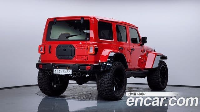 Jeep Wrangler 2021 — ფოტო 12/29