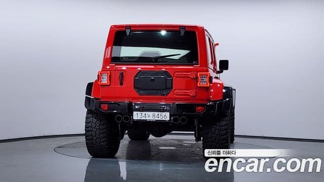 Jeep Wrangler 2021 — ფოტო 1/29