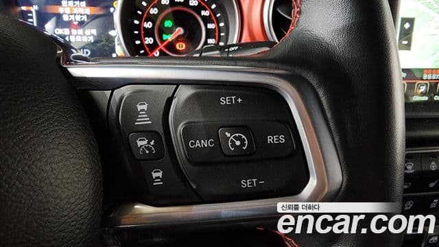 Jeep Wrangler 2021 — ფოტო 4/29
