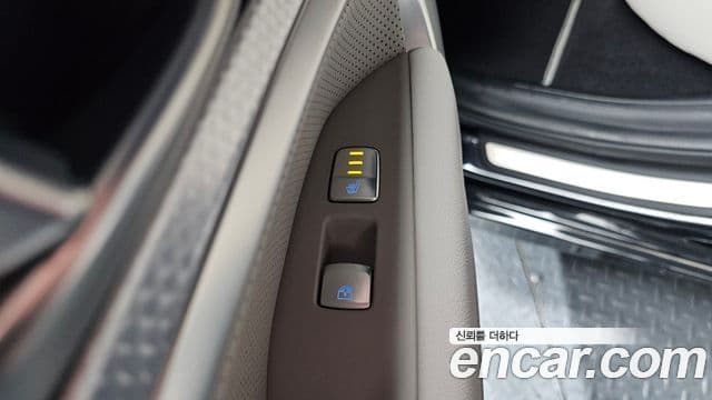 Genesis G70 2022 — ფოტო 20/20