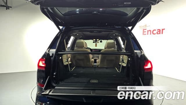 BMW X7 2021 — Şəkil 18/20