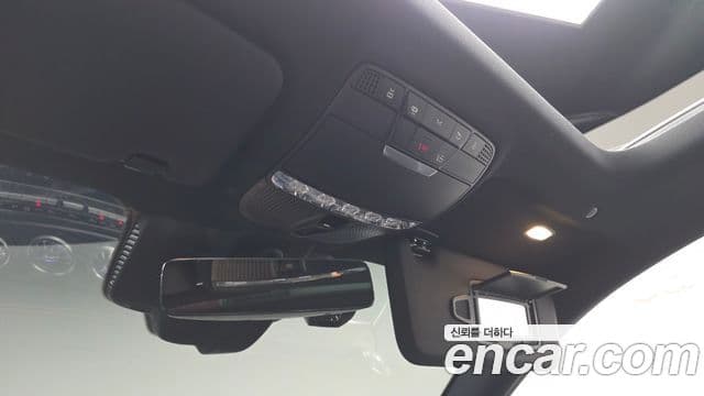 Mercedes-Benz E-Class 2021 — ფოტო 6/36