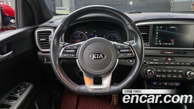 Kia Sportage The Bold 2019 — ფოტო 13/20