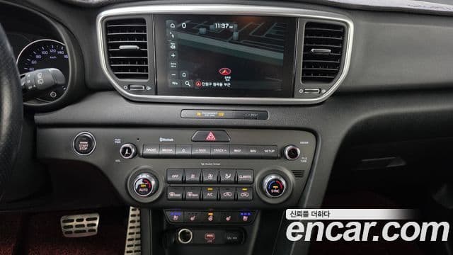 Kia Sportage The Bold 2019 — ფოტო 16/20