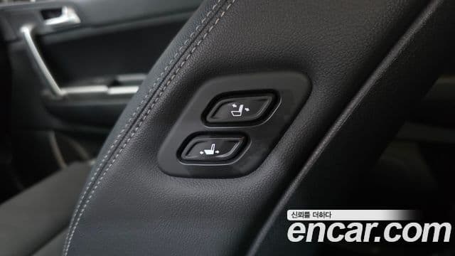 Kia Sportage The Bold 2019 — ფოტო 19/20