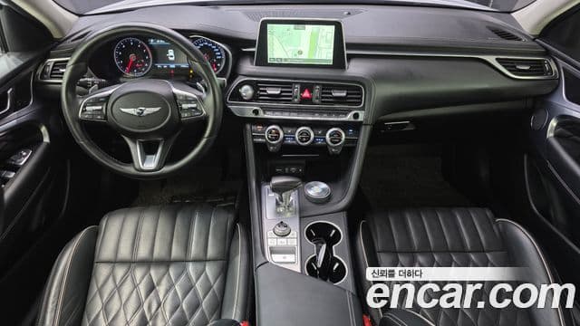 Genesis G70 2018 — ფოტო 7/20