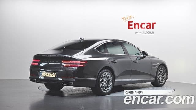 Genesis Electrified G80 2022 — Şəkil 1/20