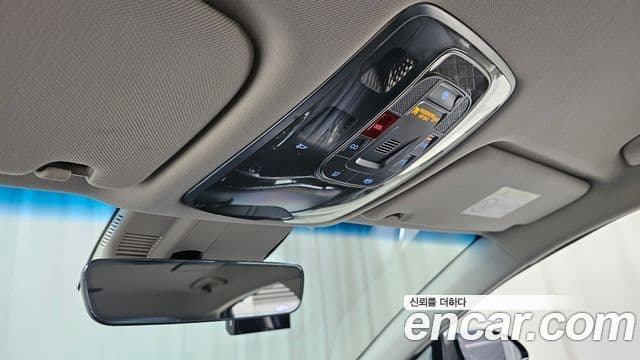 Genesis Electrified G80 2022 — Şəkil 17/20