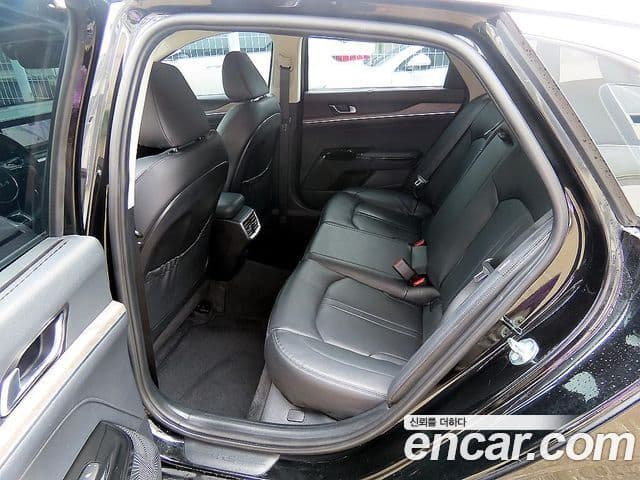 Kia K5 2022 — Şəkil 4/20