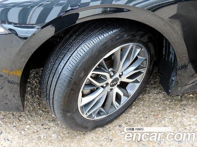 Kia K5 2022 — фото 20 из 20