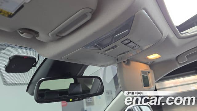 Toyota RAV4 2019 — Şəkil 20/20