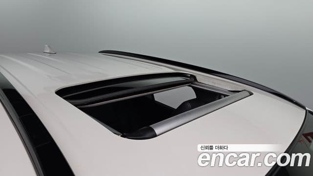 Toyota RAV4 2019 — Photo 2/30
