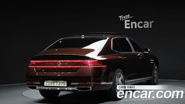 Genesis G90 2022 — Şəkil 2/20