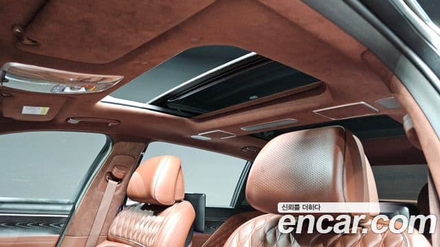 Genesis G90 2022 — Şəkil 19/20