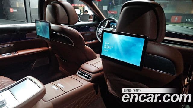 Genesis G90 2022 — Photo 10/36