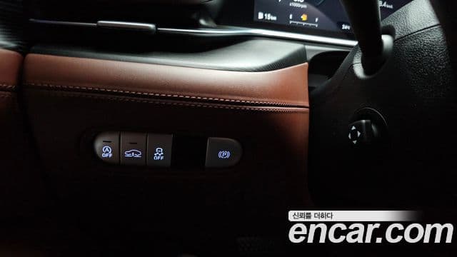 Genesis G90 2022 — Photo 11/36