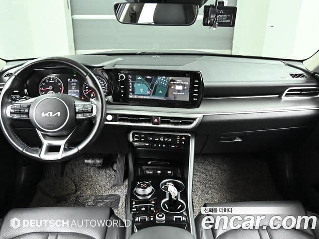 Kia K5 2021 — ფოტო 6/20