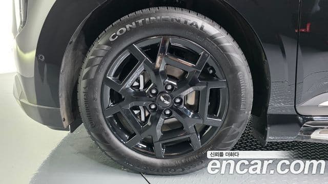 Kia Carnival 2025 — Фото 5/20