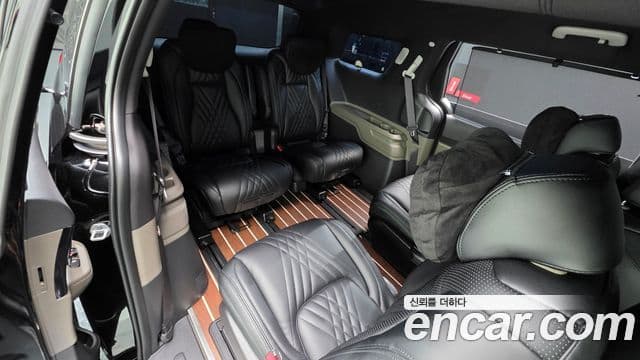 Kia Carnival 2025 — Фото 12/20