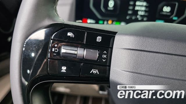 Kia Carnival 2025 — Фото 17/20