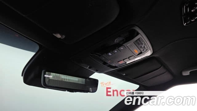Kia Carnival 2025 — Photo 25/39