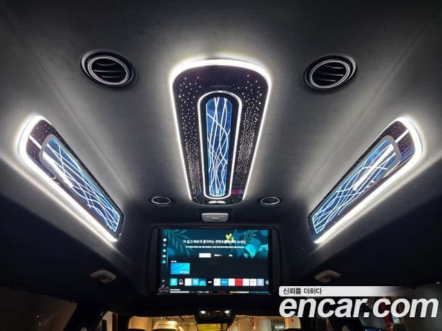 Kia Carnival 2025 — Photo 27/39