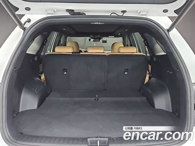 Kia Sorento 2022 — Şəkil 18/20