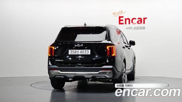 Kia Sorento 2023 — Şəkil 4/20