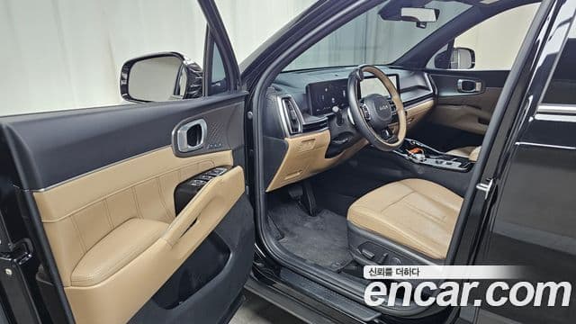 Kia Sorento 2023 — Şəkil 10/20