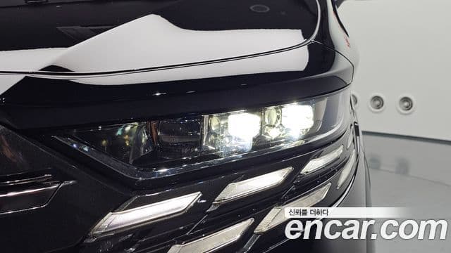 Toyota Alphard 2024 — Photo 31/40