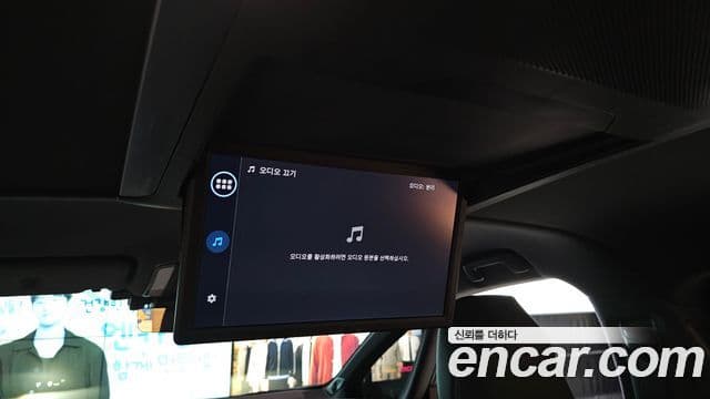 Toyota Alphard 2024 — Photo 3/40