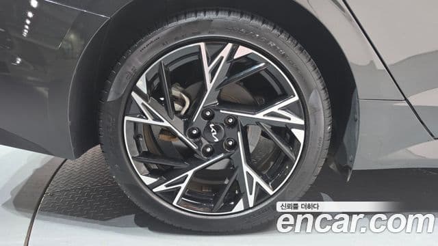 Kia K5 2024 — фото 5 из 20