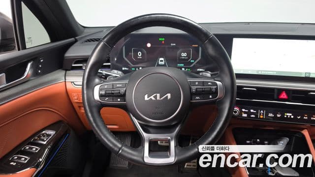 Kia K5 2024 — Şəkil 13/20